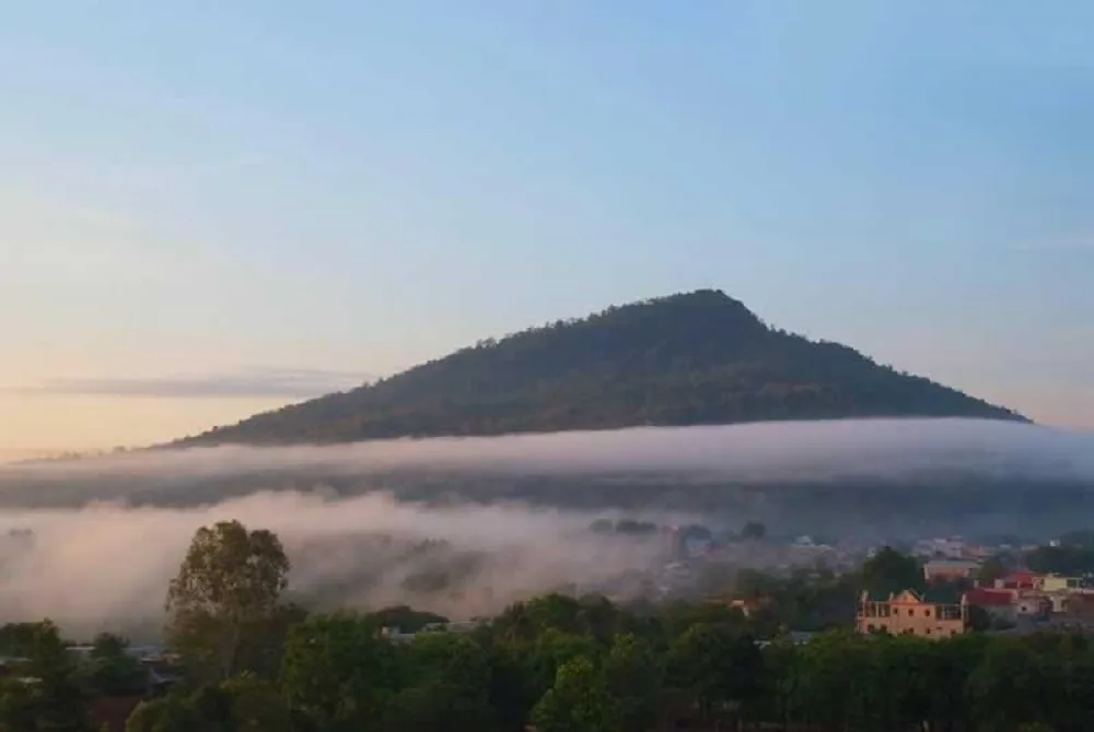 Le mont Ba Ra à Binh Phuoc: carnet de route entre reliefs forestiers et lacs de barrage